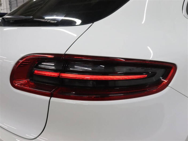 2017 Porsche Macan S