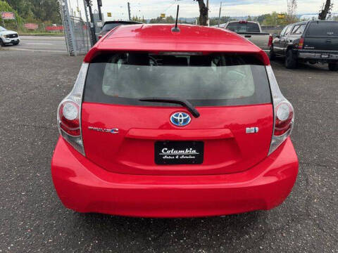 2013 Toyota Prius c