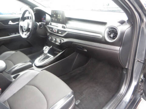 2021 Kia Forte GT Line