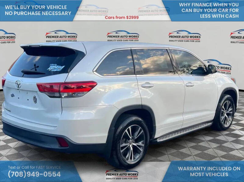 2017 Toyota Highlander LE