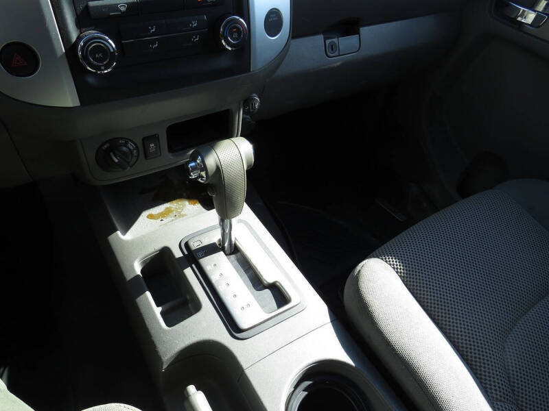 2019 Nissan Frontier SV