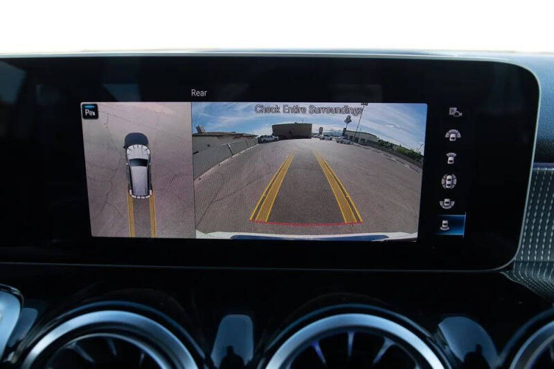 2021 Mercedes-Benz GLB GLB 250