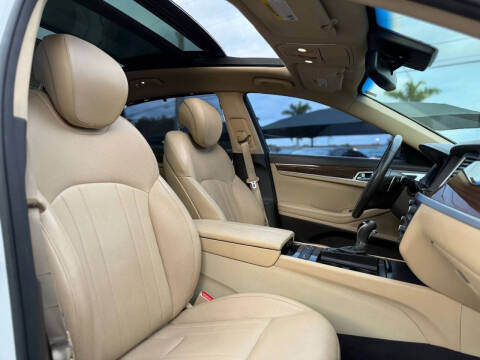 2016 Hyundai Genesis