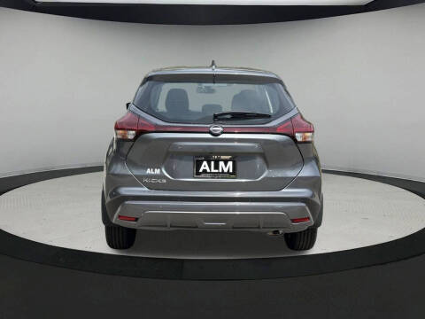 2025 Nissan Kicks Play S