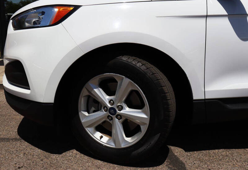 2021 Ford Edge SE