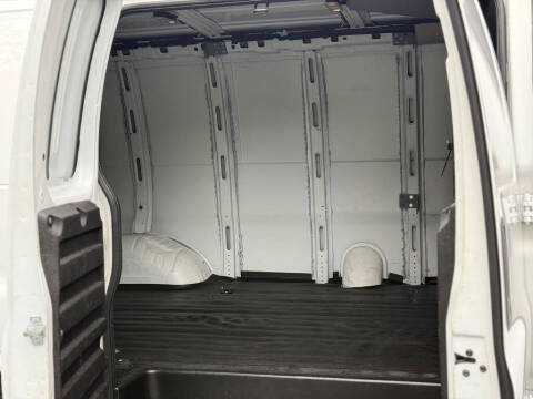 2018 Chevrolet Express 2500