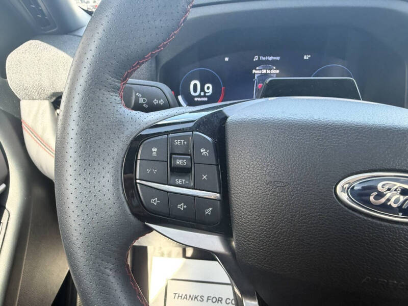 2025 Ford Explorer ST-Line