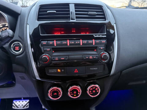 2013 Mitsubishi Outlander Sport LE