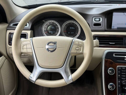 2013 Volvo XC70