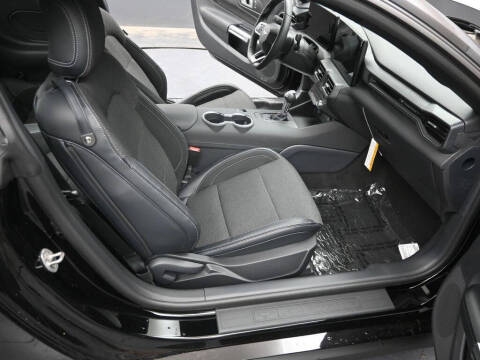 2025 Ford Mustang EcoBoost