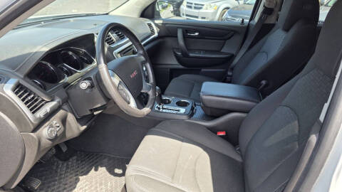 2016 GMC Acadia SLE-2