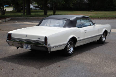1966 Oldsmobile Cutlass