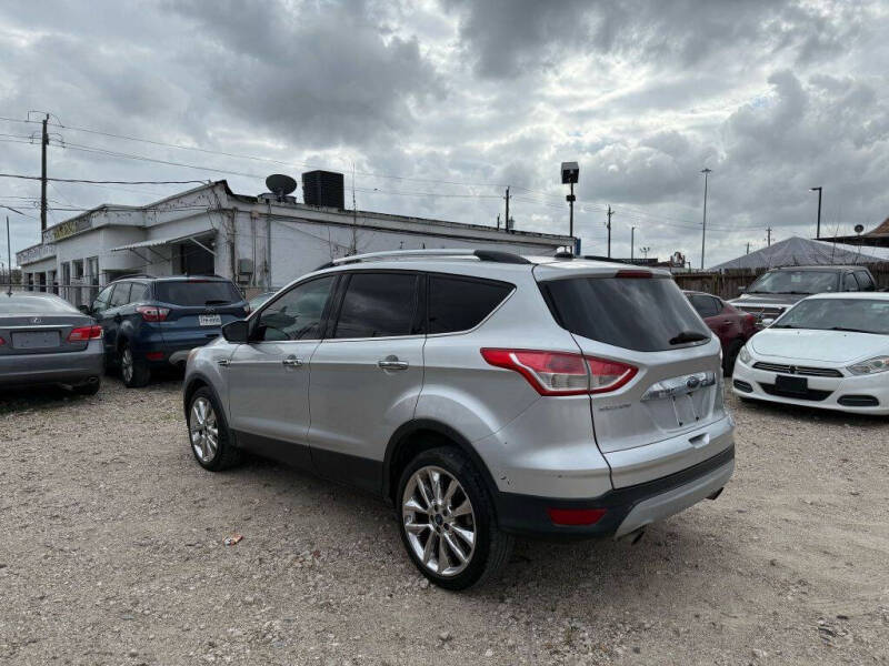 2016 Ford Escape SE