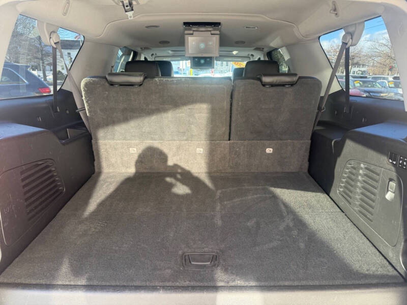 2020 Chevrolet Suburban LT