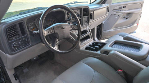 2004 GMC Yukon SLT