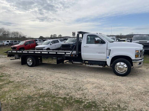 2023 Chevrolet Silverado MD