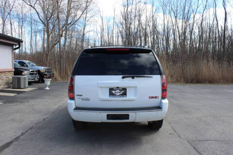 2011 GMC Yukon Denali
