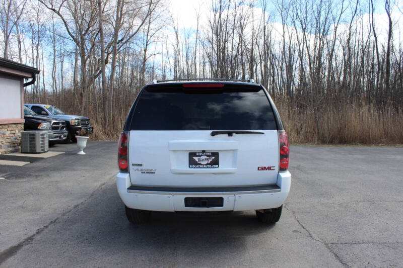 2011 GMC Yukon Denali
