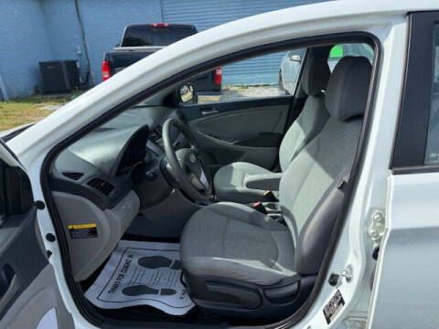 2015 Hyundai Accent GS