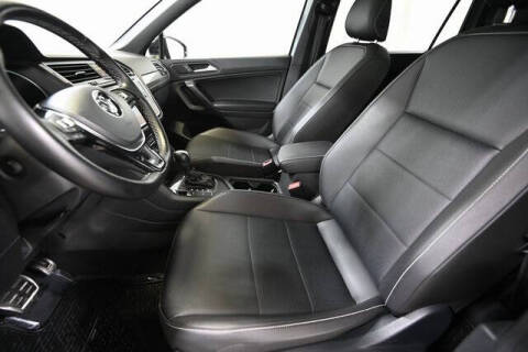 2021 Volkswagen Tiguan SE R-Line Black