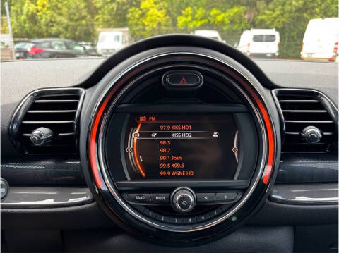 2017 MINI Clubman Cooper