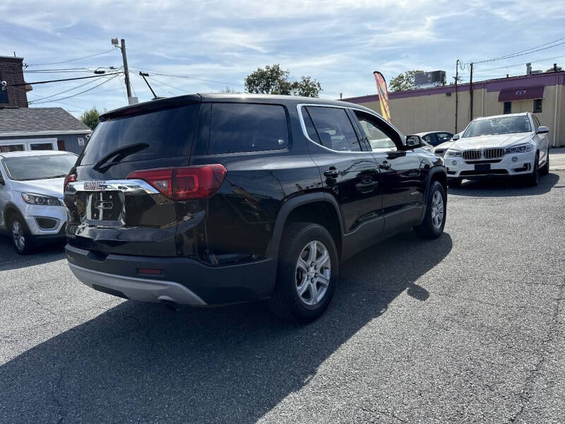 2017 GMC Acadia SLE-1