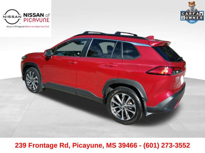 2023 Toyota Corolla Cross XLE