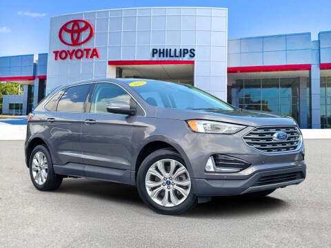 2022 Ford Edge Titanium
