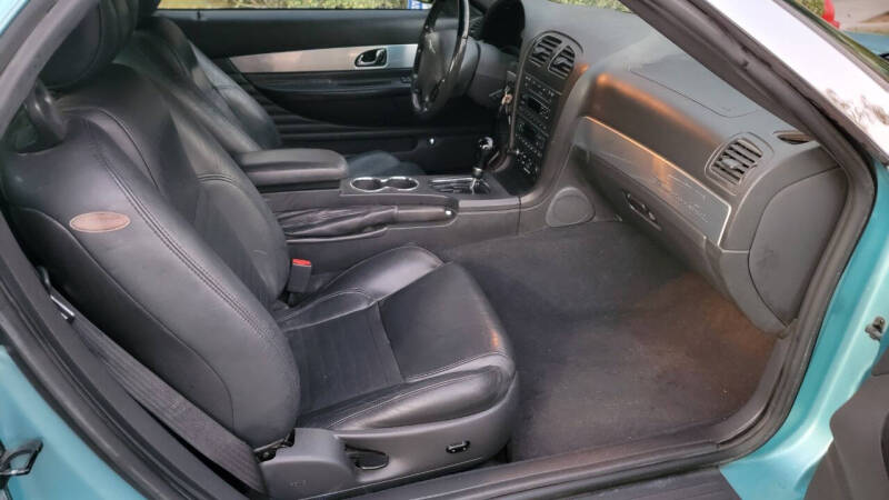 2002 Ford Thunderbird Deluxe