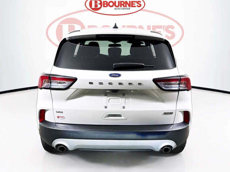 2022 Ford Escape Hybrid SE