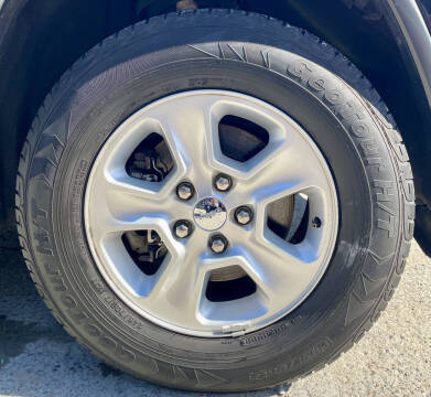 2017 Jeep Grand Cherokee Laredo