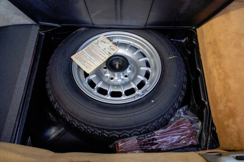 1982 Mercedes-Benz 380-Class 380 SL