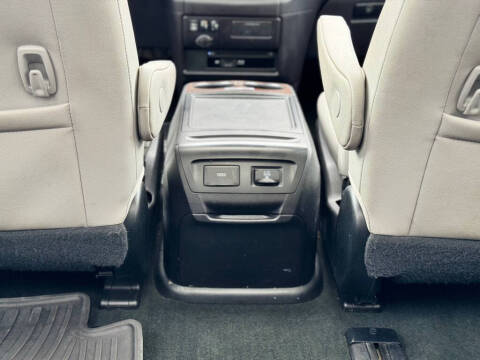 2017 Toyota Sienna XLE 7-Passenger