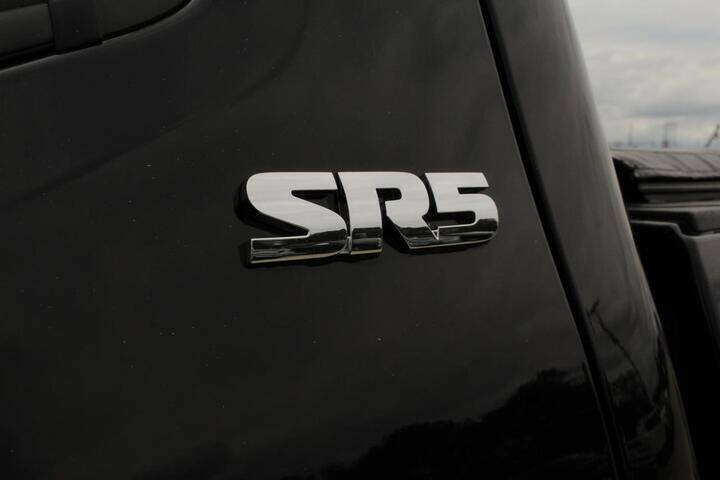 2017 Toyota Tacoma SR5 V6