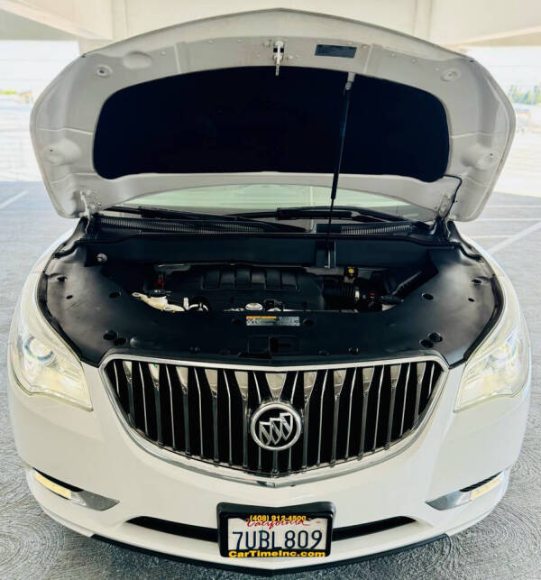 2017 Buick Enclave Leather