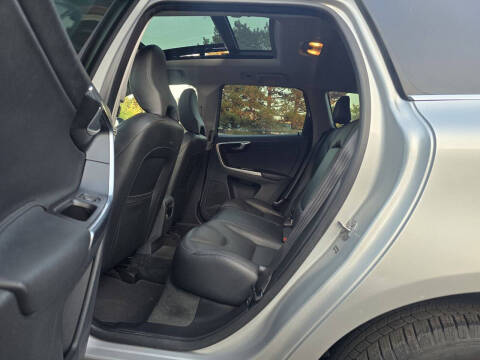 2015 Volvo XC60 T6