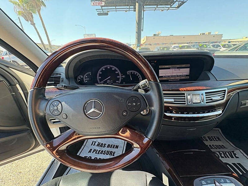 2013 Mercedes-Benz S-Class S 550