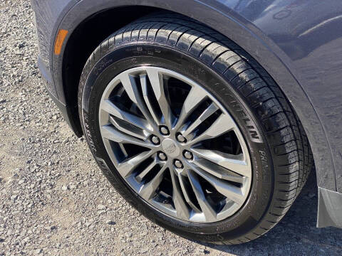 2018 Cadillac XT5 Premium Luxury