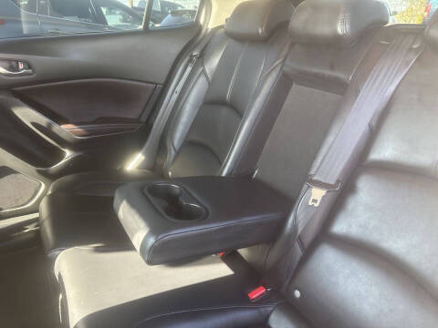 2017 Mazda MAZDA3 Touring 2.5