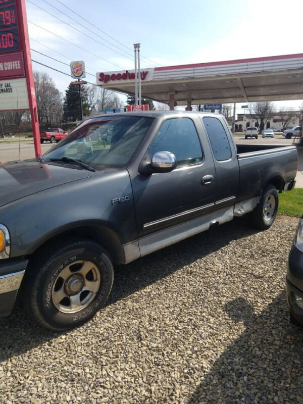 2002 Ford F-150 for sale at Mid-Ohio Auto Wholesale Inc. in New Philadelphia OH