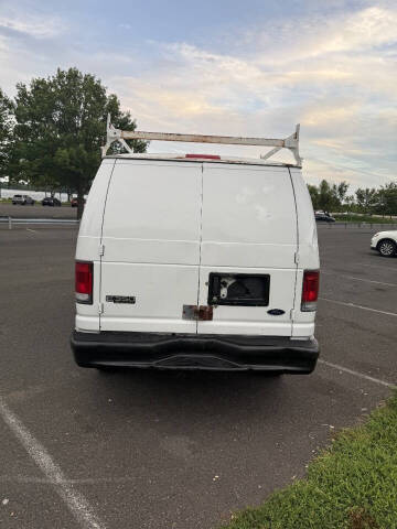 2003 Ford E-Series