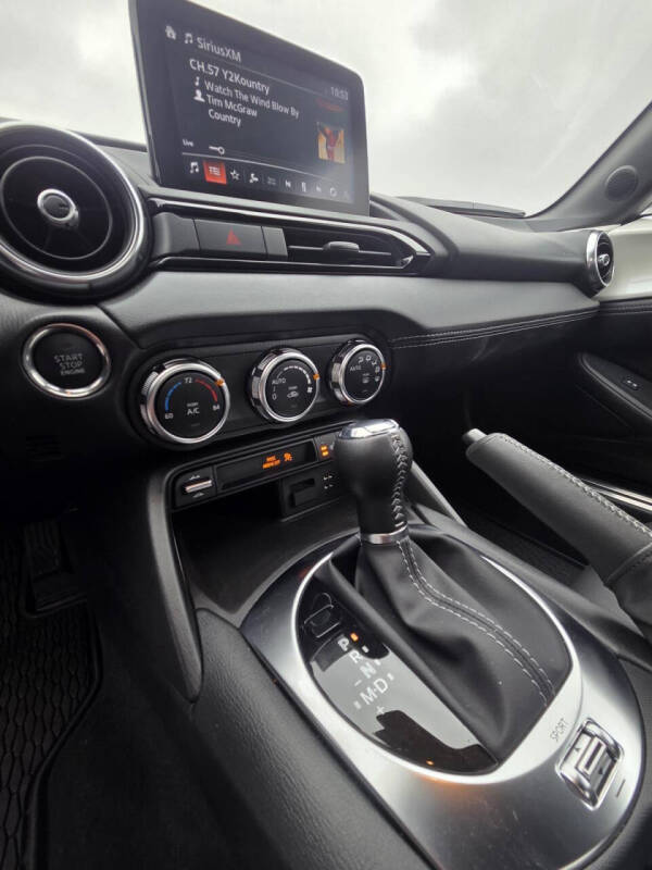 2023 Mazda MX-5 Miata RF Grand Touring