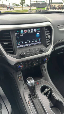 2019 GMC Acadia SLT-1