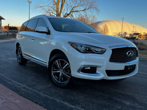 2019 Infiniti QX60 for sale at Raptor Motors in Chicago IL