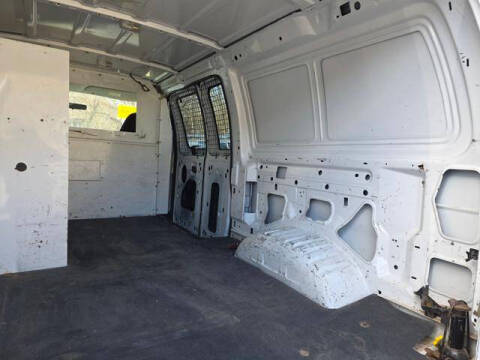 2005 Ford E-Series E-250