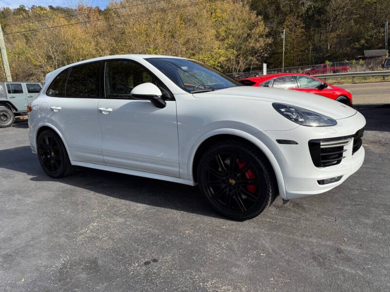 2017 Porsche Cayenne Turbo