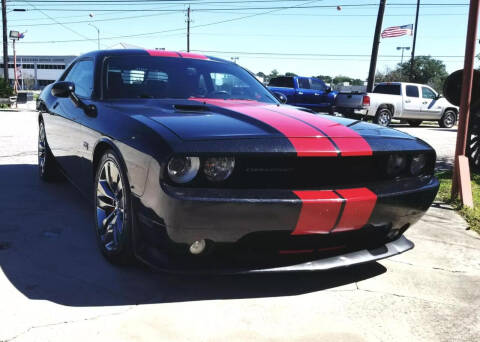 2013 Dodge Challenger for sale at CE Auto Sales in Baytown TX
