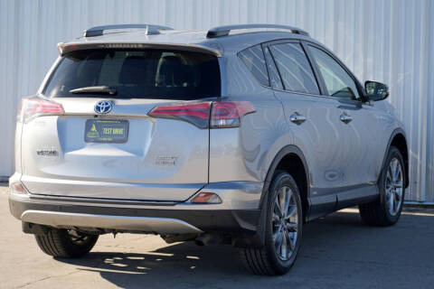 2017 Toyota RAV4 Hybrid Limited