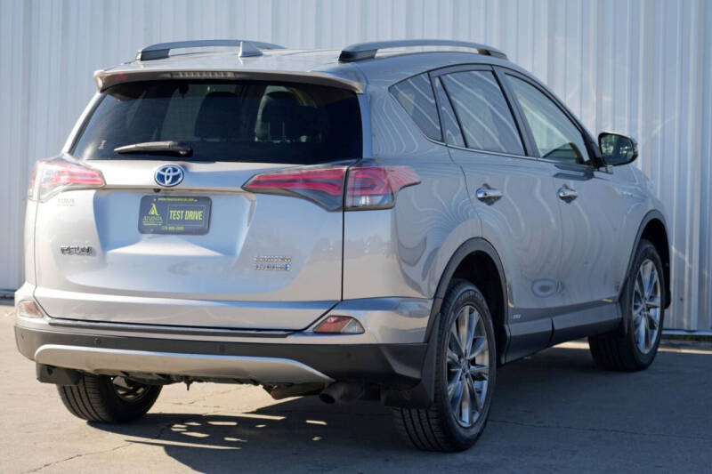 2017 Toyota RAV4 Hybrid Limited