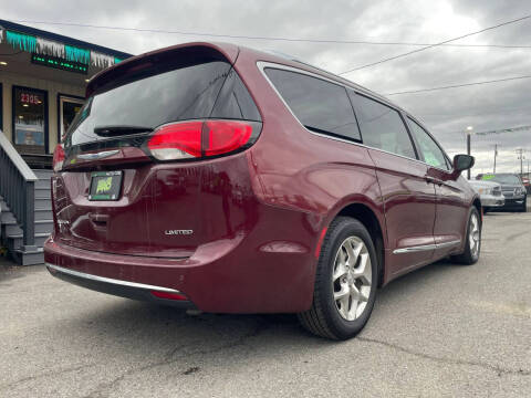2018 Chrysler Pacifica Limited